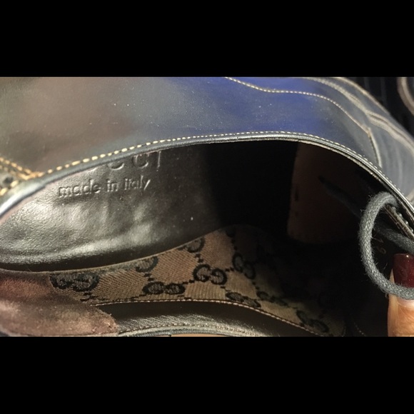 Men’s Wingtip Gucci Shoes - Picture 2 of 8